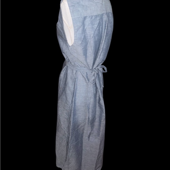 💙 Banana Republic Denim-Colored Belted Dress | Effortless & Chic Size 8 💙 - Picture 2 of 3